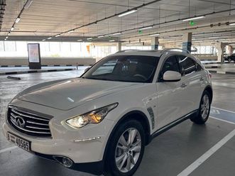 used infiniti qx70 3.7l luxe sensory 2016