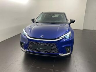 lexus lbx 1.5 hybrid cool awd: réserver un essai sur route !