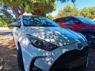 toyota yaris 4 m. a chaîne garantie constructeur