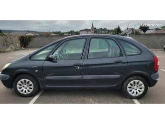vend citroën xsara picasso . 2001 . 328 000 km