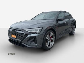 q8 55 e-tron black edition