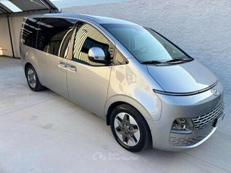 2.2 at 2wd 9 posti wagon