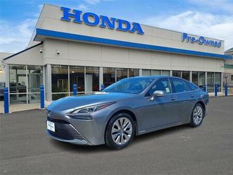 used 2022 toyota mirai base