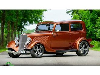 1933 ford tudor v8 restomod a vendre