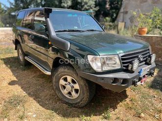 toyota land cruiser 100