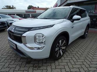 outlander 2.4 4wd plug-in hybrid top