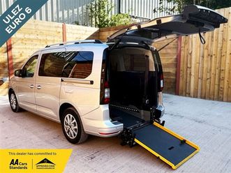 5 seat auto wheelchair accessible disabled access vehicle wav