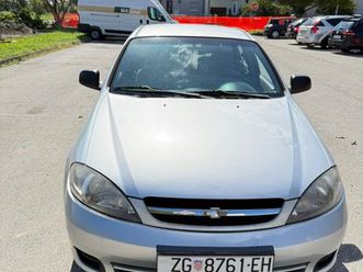 chevrolet lacetti 1,4 se registriran godinu dana, 2010 god.