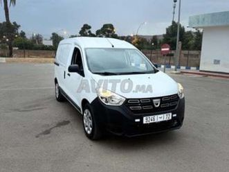 voiture dacia dokker van