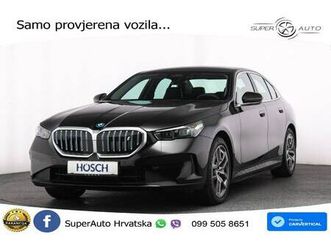 bmw i5 edrive40 340 ks, acc+kam+gr sjed+navi, 2023 god.