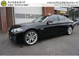 bmw 5-serie 550xi 8 cilinder 449pk high executive origineel nederlands nieuwprijs €140558! camera electr.schuifkanteldak b&o zwarte hemel 19inch luxe leder stoe