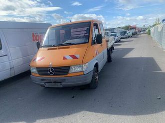 mercedes-benz sprinter 208d