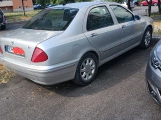 lancia lybra седан ≫ 2001 • 2 000 лв. • id