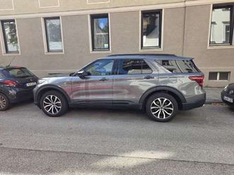 explorer ecoboost plug-in hybrid st-line