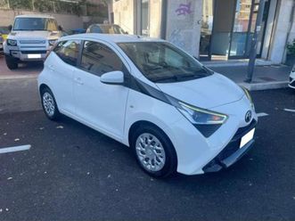 aygo 1ª serie aygo ii 2018 5p 5p 1.0 x-fun 72cv