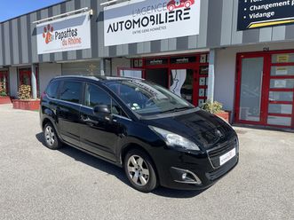 1.6 e-hdi 120 cv 7 places bvm6 style