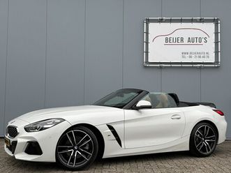 bmw z4 roadster - sdrive20i high executive automaat van € 39.995, - voor € 39.495,