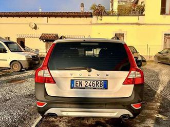 2.4 d5 ved momentum awd 215cv geartronic