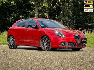 alfa romeo giulietta - 1.750 turbo veloce | rosso competizione | clima | cruise | navi | xenon | sportstoelen | l