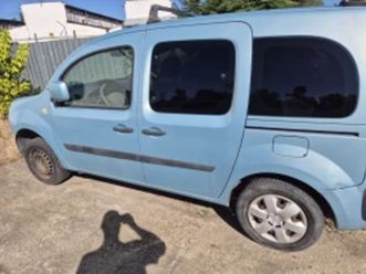 renault kangoo maxi !!! ≫ 2010 • 4 350 лв. • id