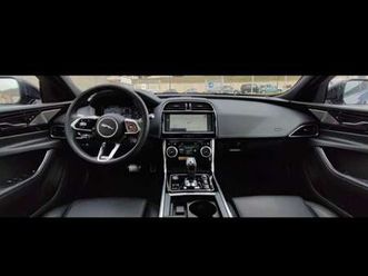 xe 2.0d i4 mhev r-dynamic black awd 204cv auto