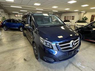 extralong ,auto , fari maybach garanzia 12 mesi