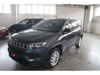 1.5 turbo t4 130 cv mhev 2wd business at7