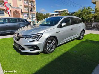renault mégane sport tourer e-tech plug-in 160 intens