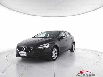 volvo v40 d2 momentum del 2016 usata a viterbo