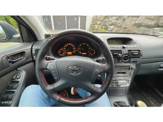 toyota avensis combi sol 2,2-l-d-cat sol