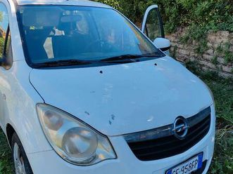 vedesi opel agila 2011