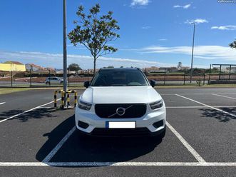 volvo xc40 t3 r-design janeiro/22
