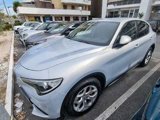 stelvio 2020 2.2 t business q4 190cv auto