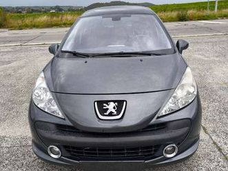peugeot 207 brk 1600 essence boîte automatique