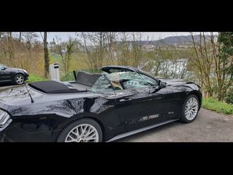 mustang convertible 2.3
