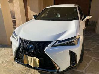 ux 250h 2.0 f-sport 4wd cvt