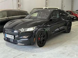 ford mustang mache awd bateria 75.7kwh