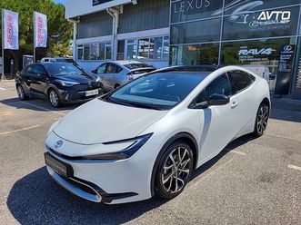toyota prius 2.0 phev executive