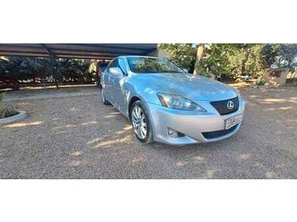 lexus - is220d