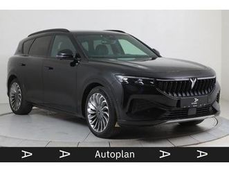 black line (k) acc/krok/360º/luft/massasje/dynaudio