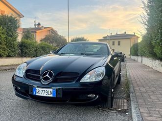 veicolo completamente originale, nessuna presenza di ruggine.