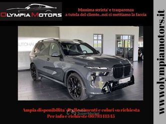x7 x7 xdrive 40d 48v m sport pro 7 posti tetto kamera