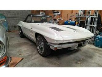 ② corvette c2 stingray convertible — chevrolet — 2ememain