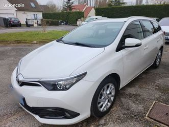 toyota auris ts break