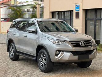 toyota sw4 2.7 sr 7l auto