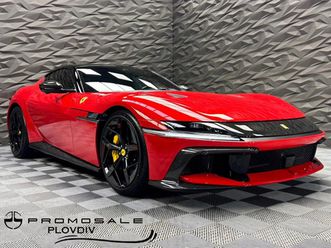 ferrari 812 superfast 12 cilindri rosso corsa carbon