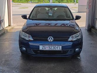 vw jetta 1,6 tdi, 2011 god.
