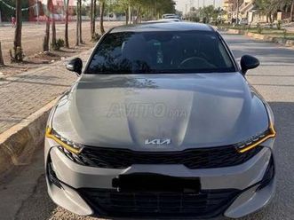 kia k5 hybride automatique 2022 à marrakech