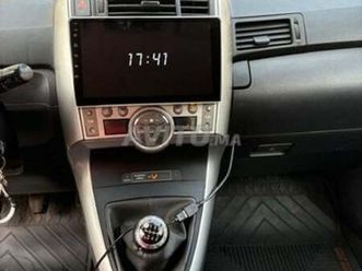 toyota verso 5 places