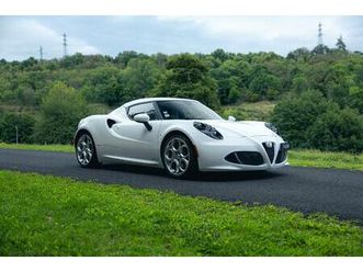ALFA ROMEO 4C